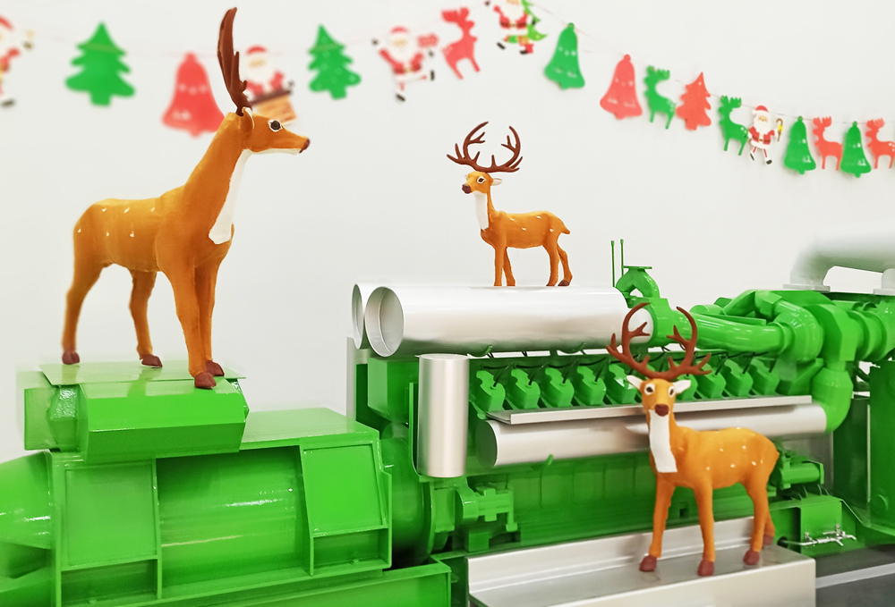Weyeah Power celebrates a warm Christmas, sharing the joy of the season!