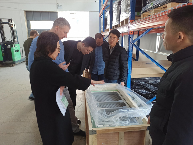 Senior executives from the Belarusian Natural Gas Energy Group visited the headquarters of Weyeah Power in Wuhan to negotiate cooperation and product procurement.